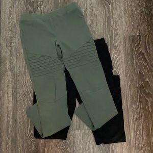 2 pair black/green art class leggings size M